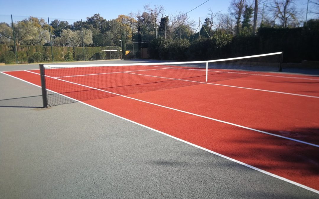 Color en pista de tenis, Empordà